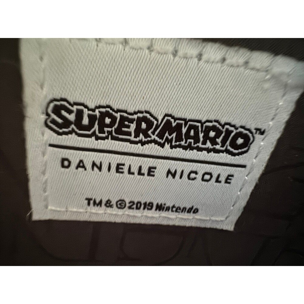 Danielle Nicole Super Mario crossbody bag - Picture 7 of 8